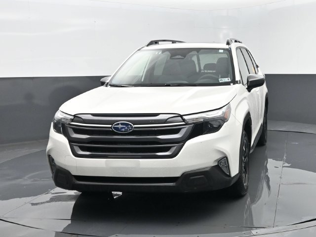 Used 2025 Subaru Forester Premium AWD/4WD image 25