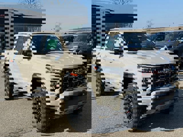 New 2026 GMC Canyon AT4 image 13