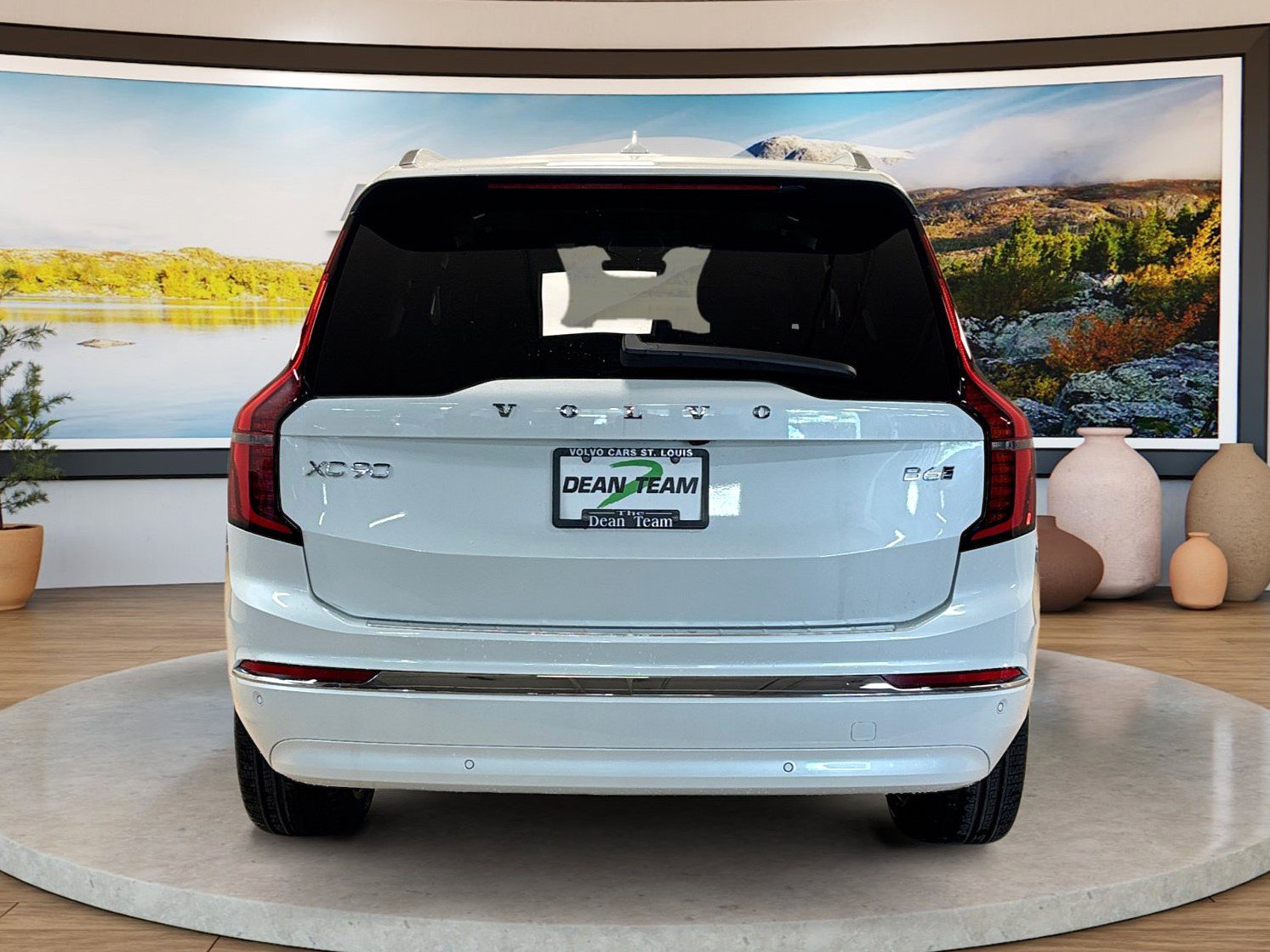 New 2026 Volvo XC90 B6 Plus w/ Protection Package AWD/4WD image 9