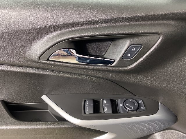 Certified 2024 Chevrolet Trax RS FWD image 14