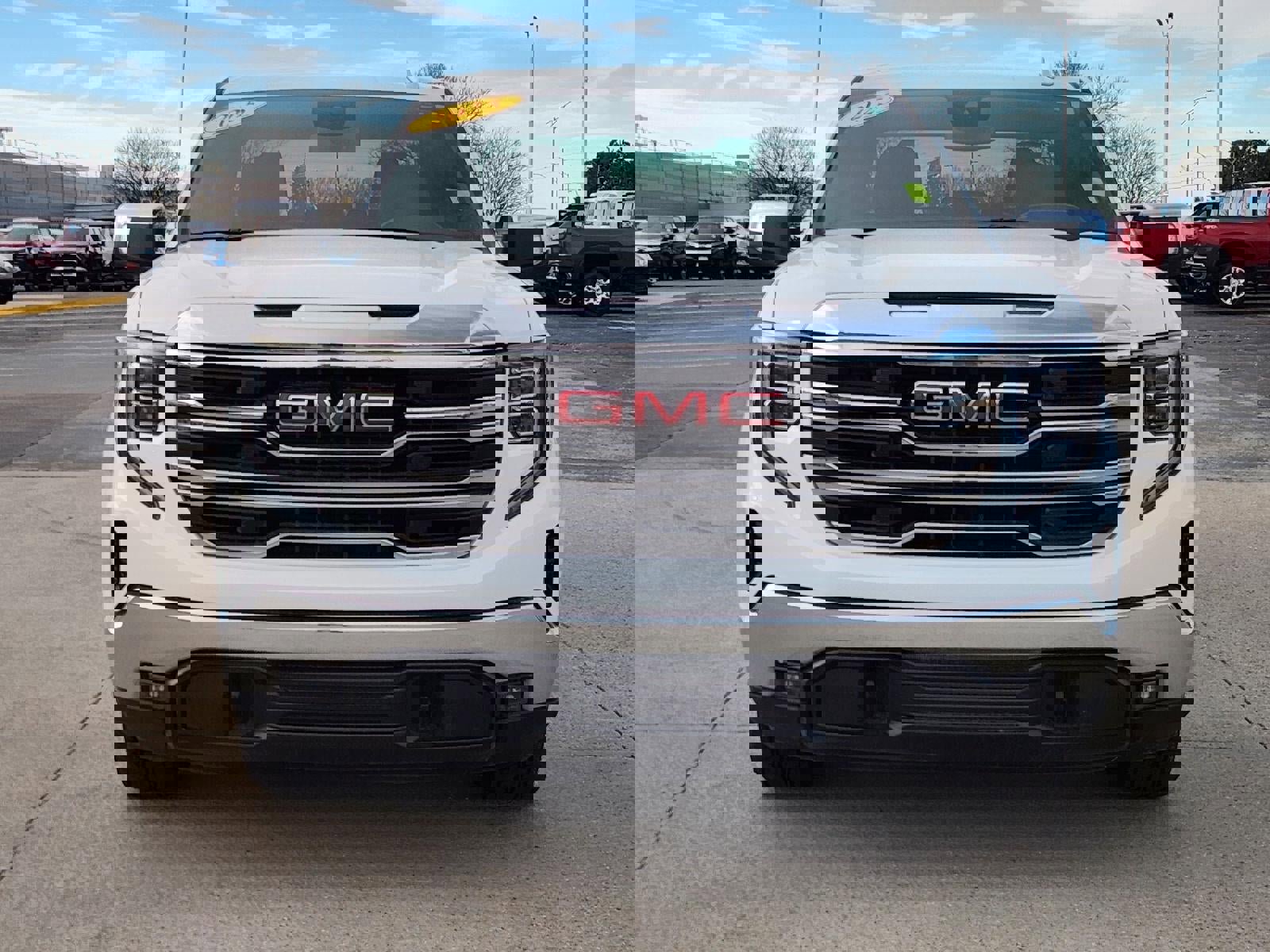 Used 2025 GMC Sierra 1500 SLT image 3