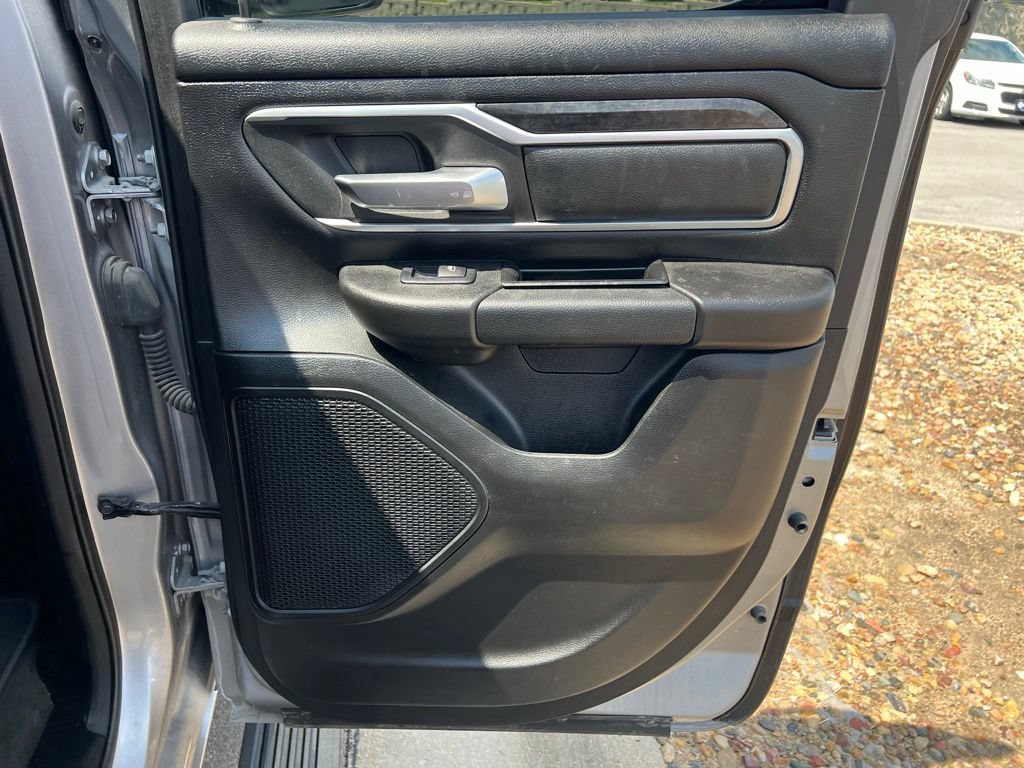 Used 2020 RAM 1500 Big Horn AWD/4WD image 30