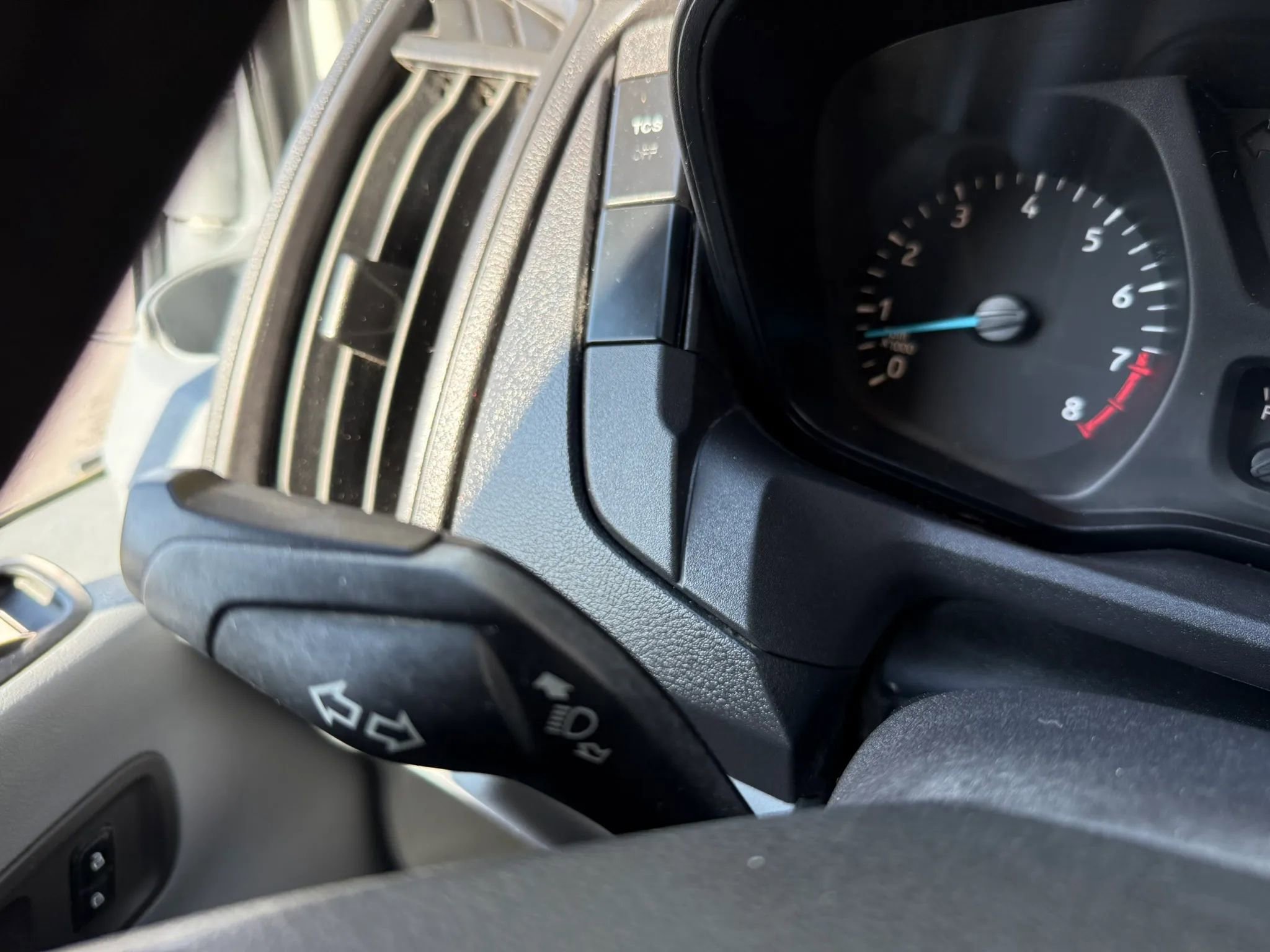 Used 2019 Ford Transit 150 148 Medium Roof image 27