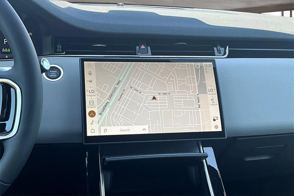 New 2026 Land Rover Range Rover Evoque S image 7