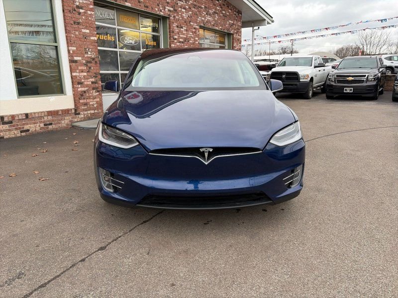 Used 2017 Tesla Model X 100D image 3