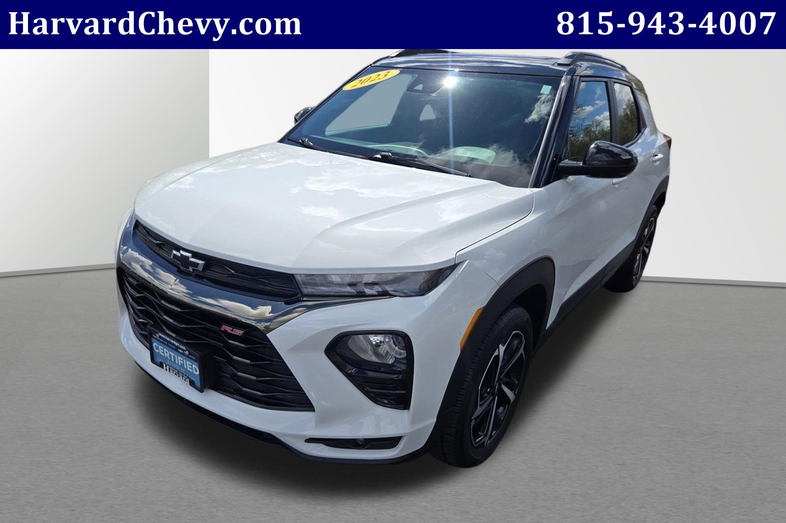 Used 2023 Chevrolet TrailBlazer RS w/ Sun and Liftgate Package image 3