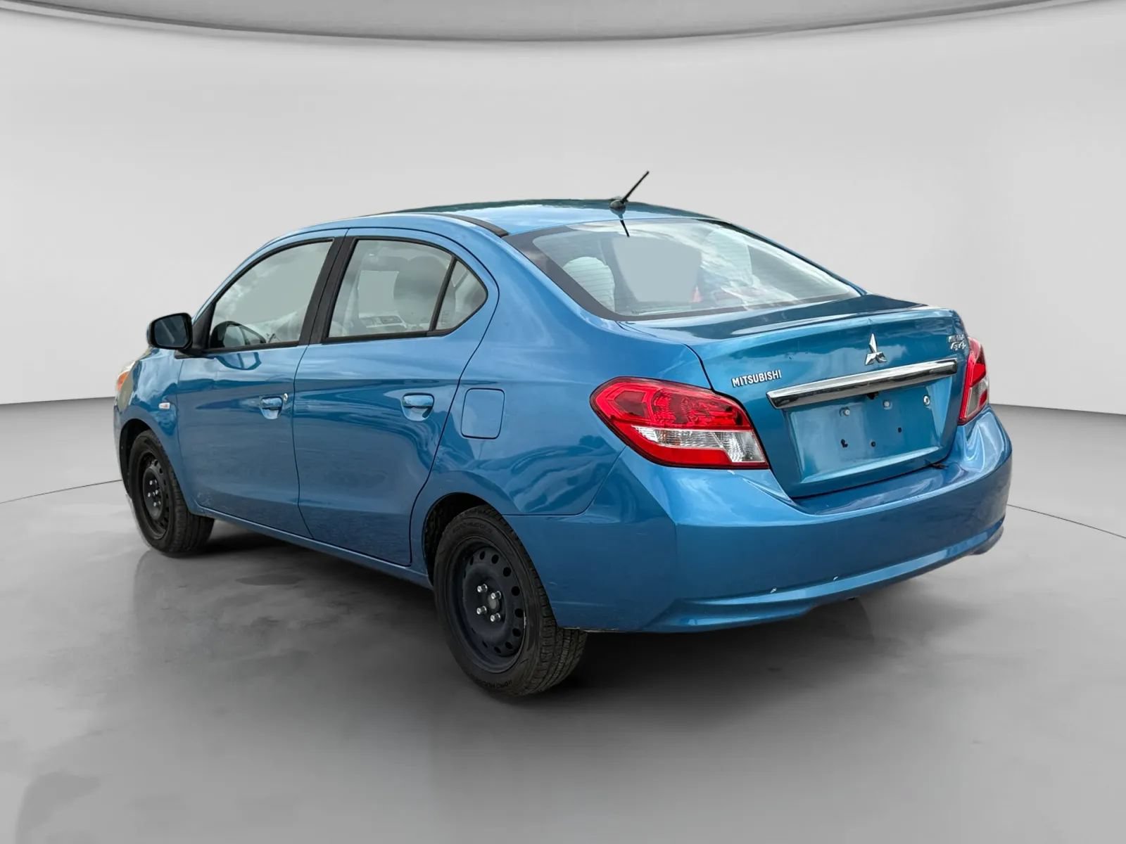 Used 2018 Mitsubishi Mirage G4 ES FWD image 3