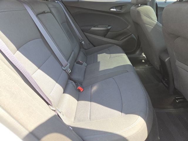 Used 2017 Chevrolet Cruze LT image 25