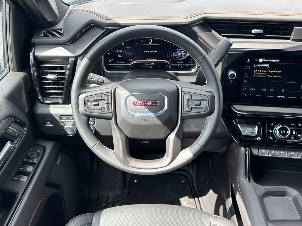 Used 2025 GMC Sierra 2500 AT4 w/ AT4 Preferred Package image 25