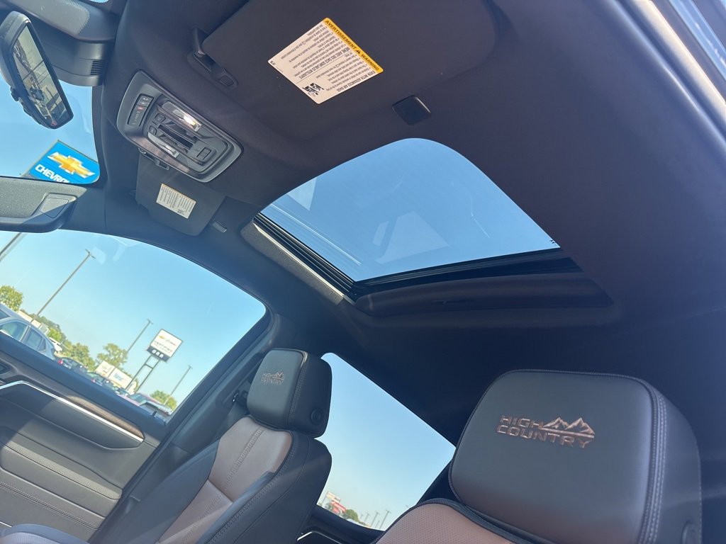 New 2026 Chevrolet Silverado 1500 High Country w/ Technology Package image 26