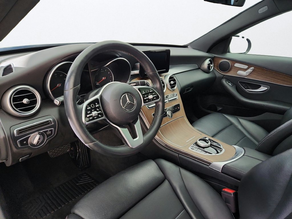 Used 2019 Mercedes-Benz C 300 4MATIC Sedan image 10