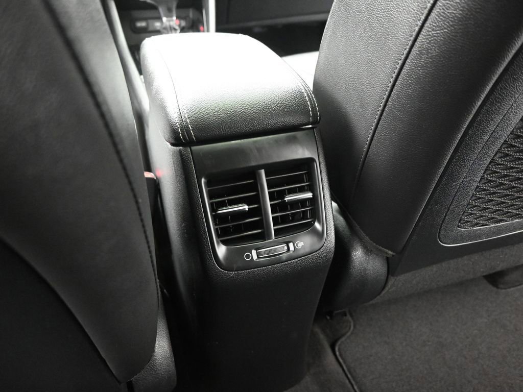 Used 2020 Kia Niro EX Premium image 20