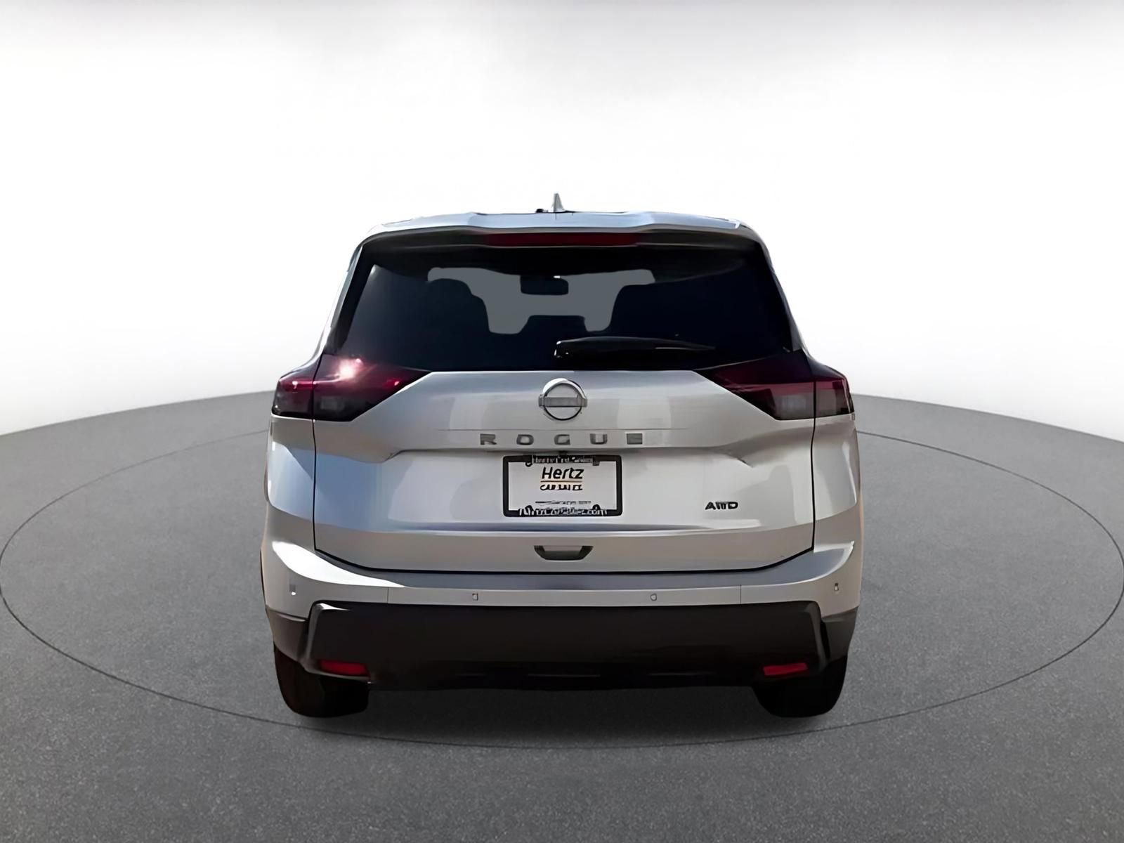 Used 2025 Nissan Rogue SV AWD/4WD image 12