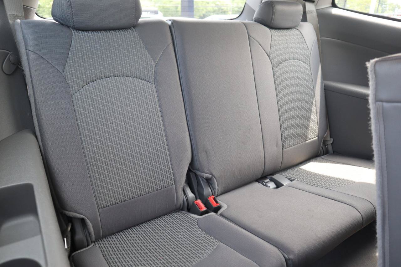 Used 2012 Chevrolet Traverse LT AWD/4WD image 14