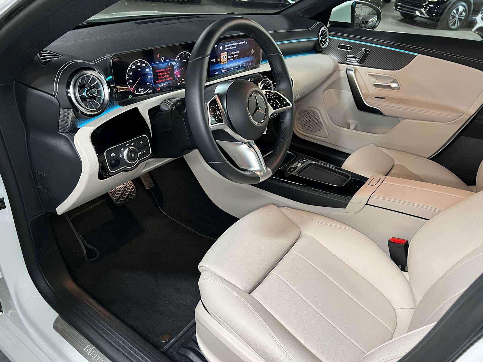 Certified 2026 Mercedes-Benz CLA 250 4MATIC image 24
