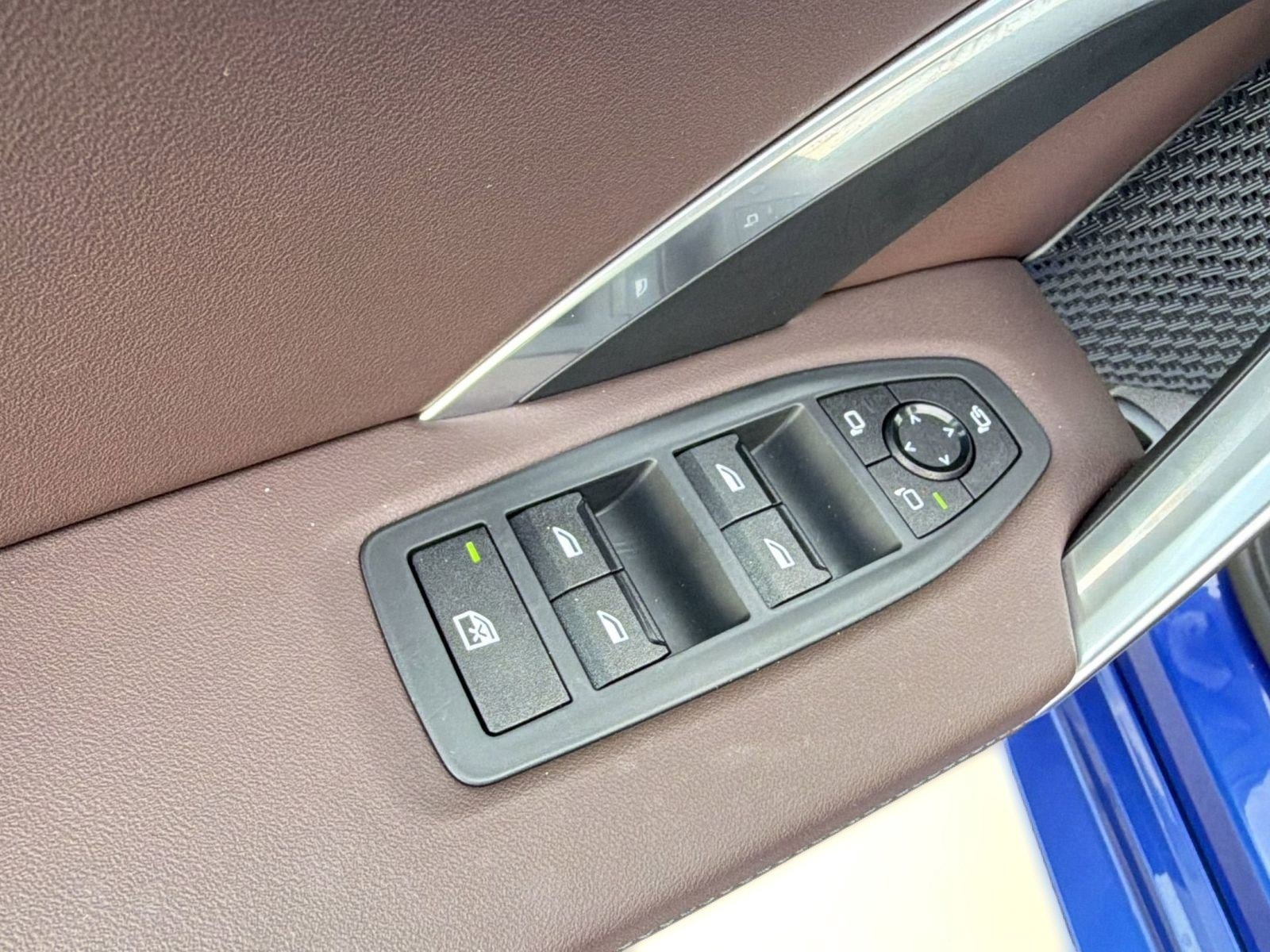 Used 2025 BMW X2 M35i image 21