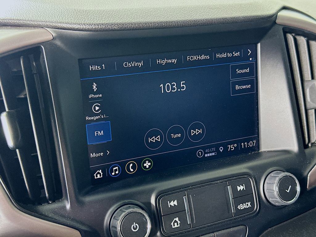 Used 2022 GMC Terrain AT4 image 29