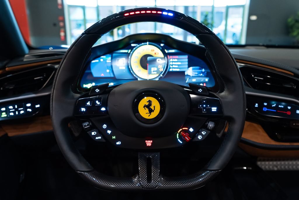 Certified 2025 Ferrari SF90 Spider AWD/4WD image 5