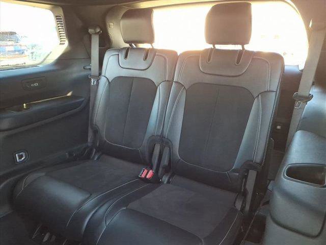 Used 2024 Jeep Grand Cherokee L Laredo image 22