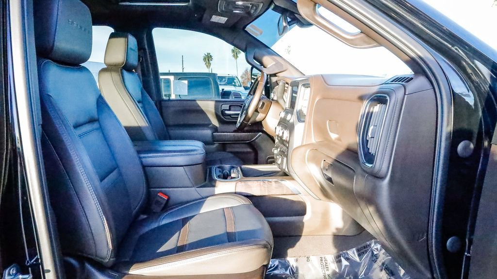 Used 2023 GMC Sierra 2500 Denali image 18