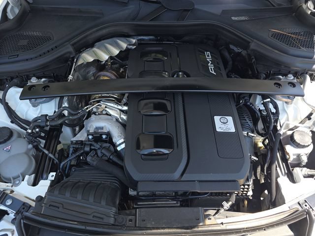 Used 2024 Mercedes-Benz GLC 43 AMG 4MATIC image 32