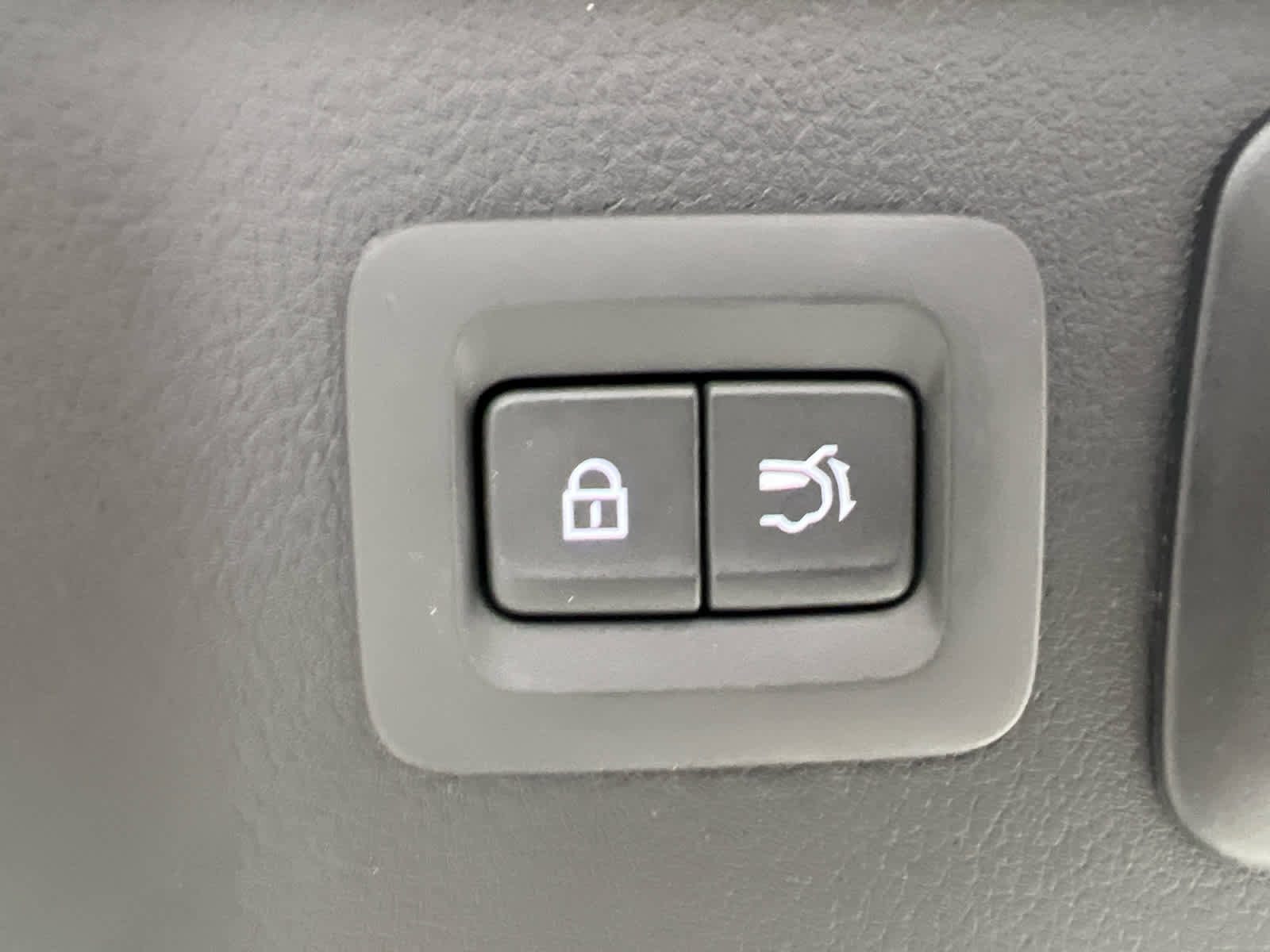 Certified 2025 MAZDA CX-90 3.3 Turbo S w/ Premium Package image 6