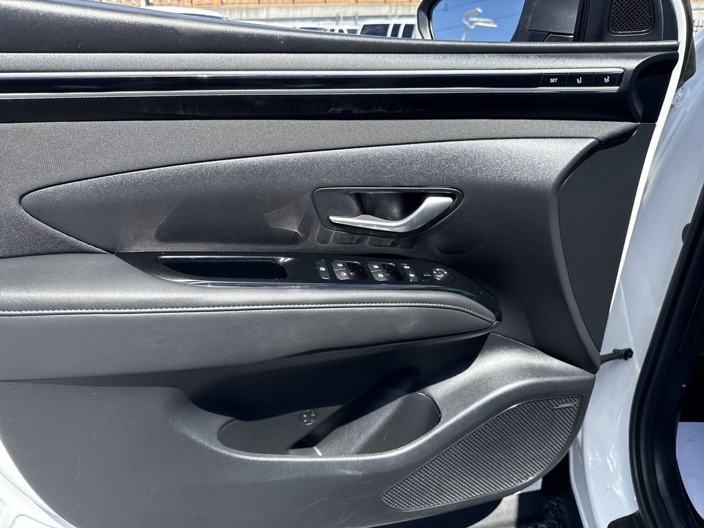 Used 2024 Hyundai Tucson Limited FWD image 23