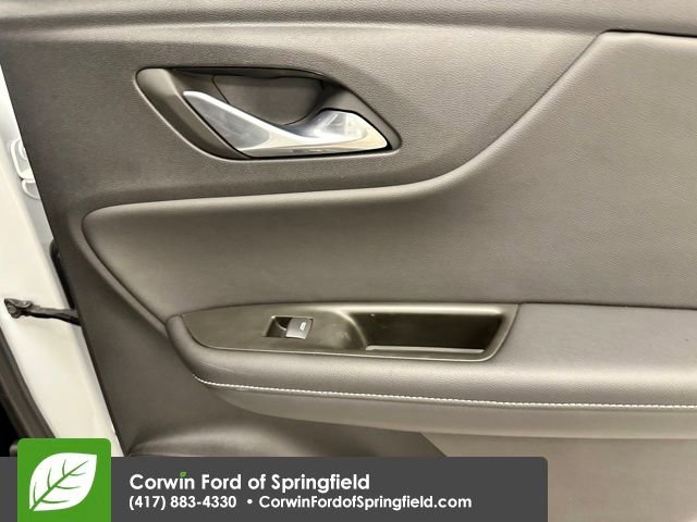 Used 2025 Chevrolet Blazer LT image 14