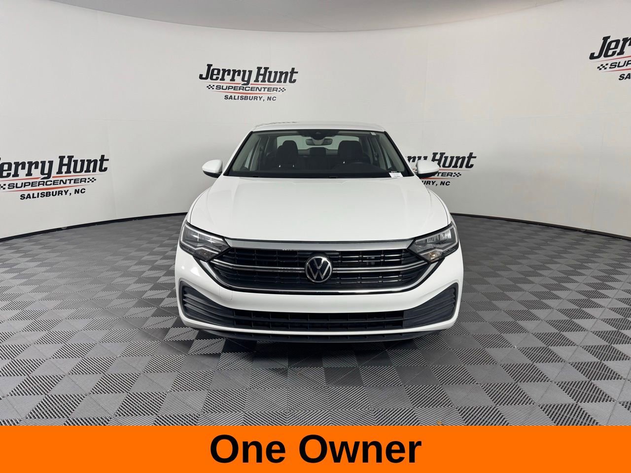 Used 2022 Volkswagen Jetta S image 4