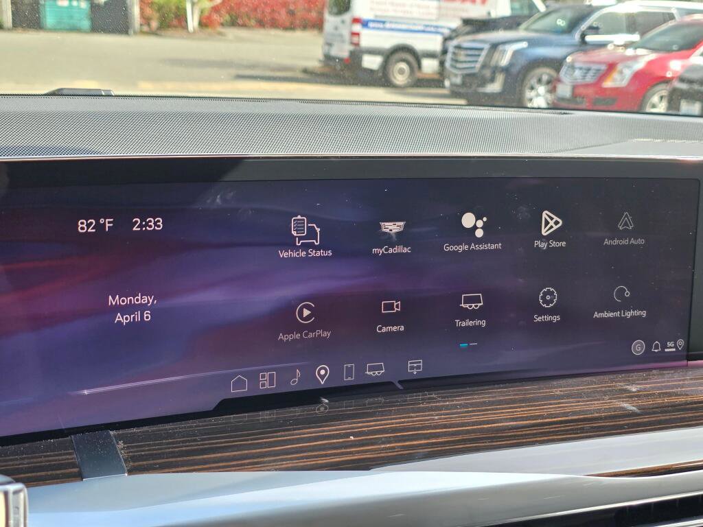 New 2026 Cadillac Escalade 4WD image 39