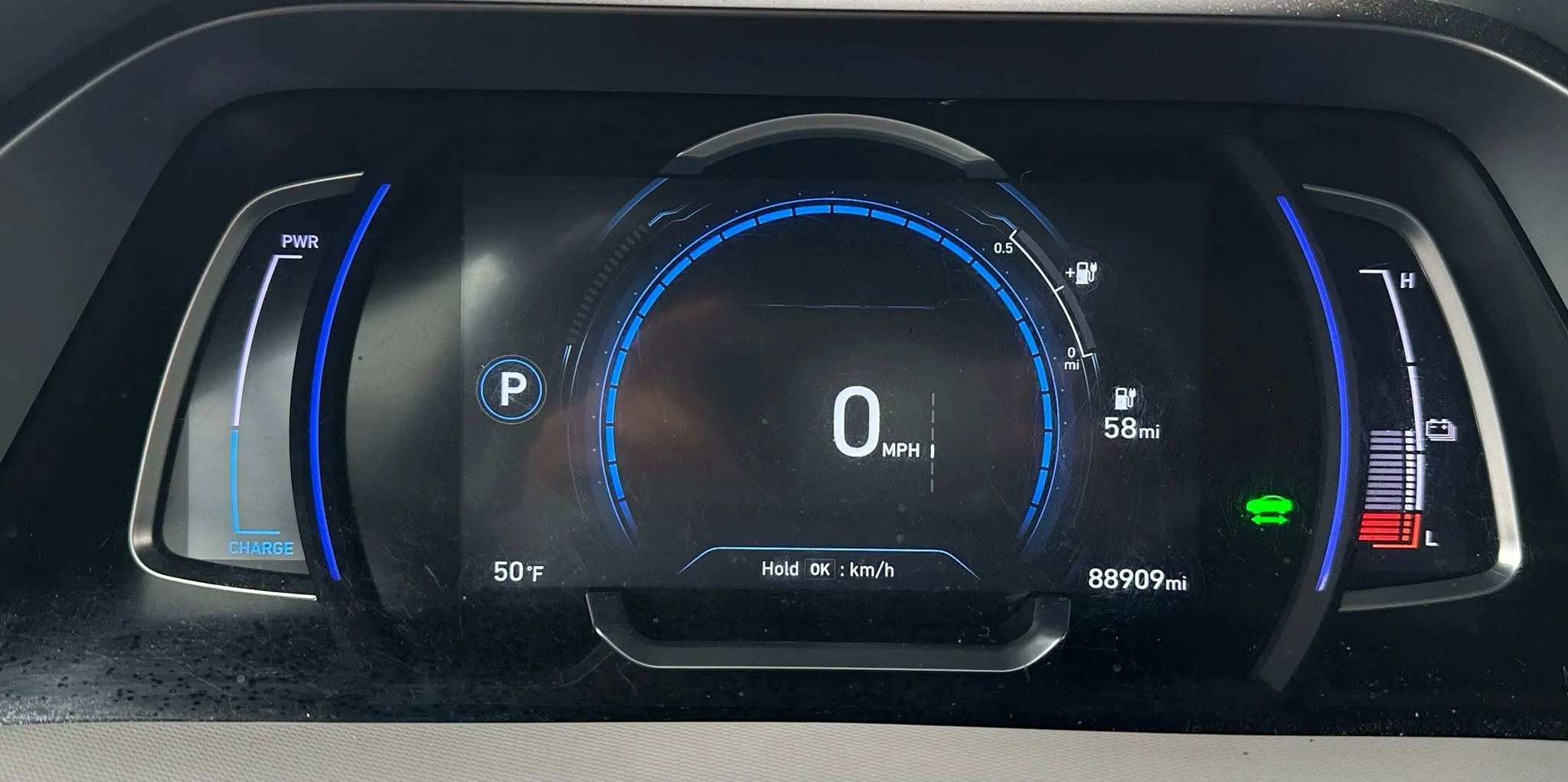 Used 2020 Hyundai Ioniq SE image 14