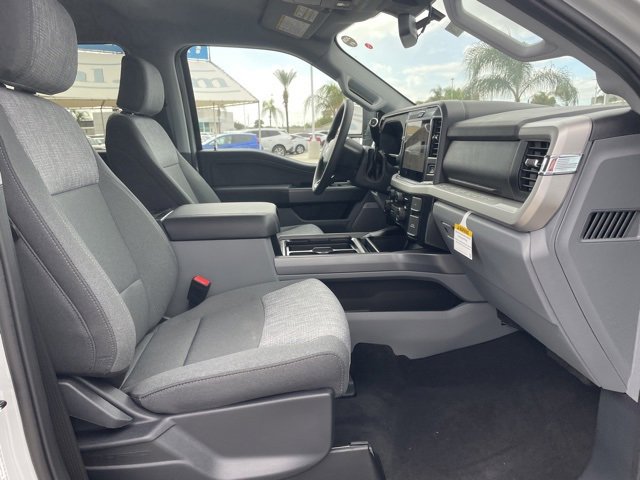 New 2026 Ford F250 XLT w/ XLT Premium Package image 27