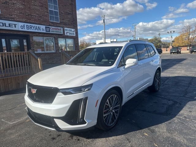 Used 2025 Cadillac XT6 Sport w/ Technology Package image 1