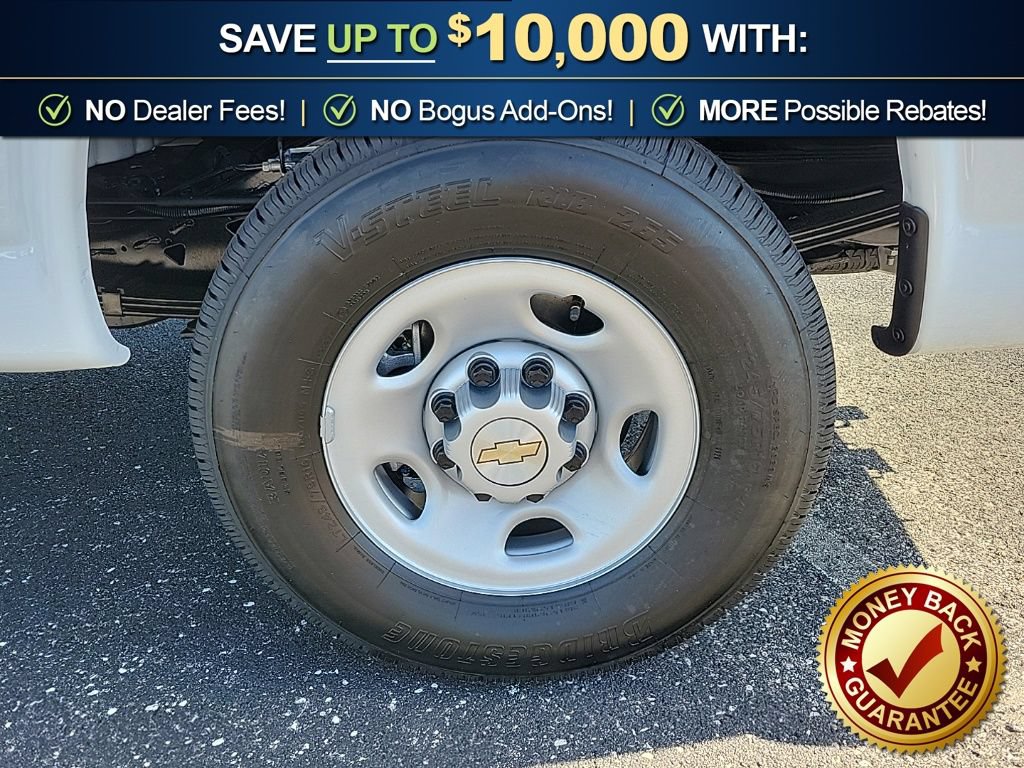 New 2026 Chevrolet Express 2500 w/ Driver Convenience Package RWD image 11