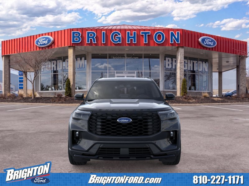 New 2026 Ford Explorer ST-Line w/ ST-Line Street Pack AWD/4WD image 5