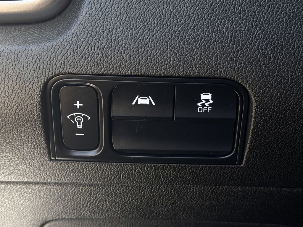 Used 2023 Kia Sorento S FWD image 22