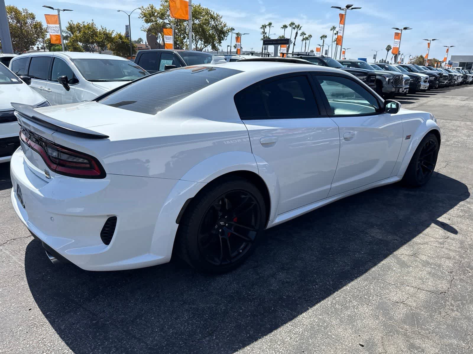 Used 2022 Dodge Charger Scat Pack RWD image 14
