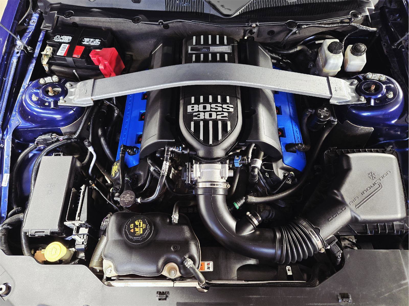 Used 2012 Ford Mustang Boss 302 w/ Boss 302 Accessory Pkg image 6