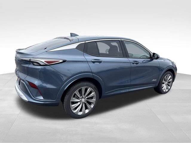 New 2026 Buick Envista Avenir image 2