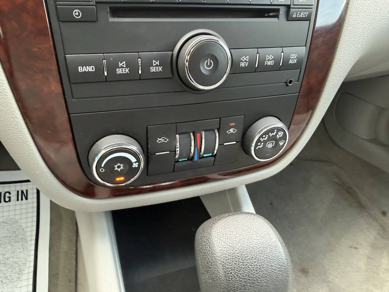 Used 2008 Chevrolet Impala LT FWD image 27