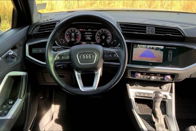 Certified 2021 Audi Q3 2.0T Premium Plus w/ Premium Plus Package image 5