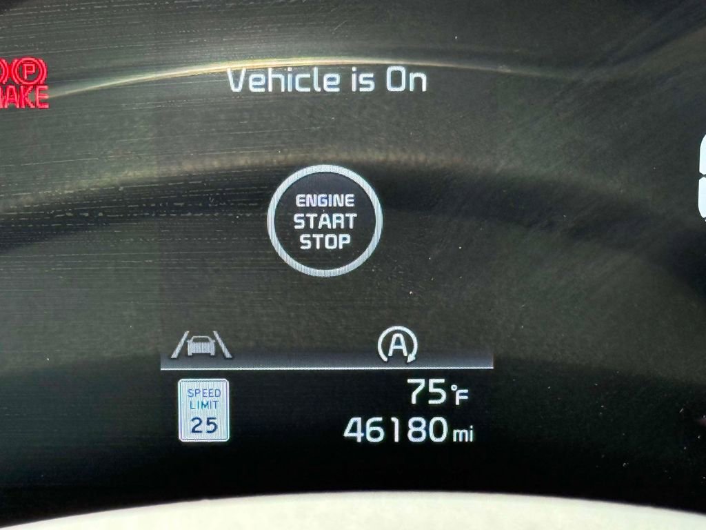 Used 2024 Kia Telluride EX w/ EX Captain's Chair Package image 5