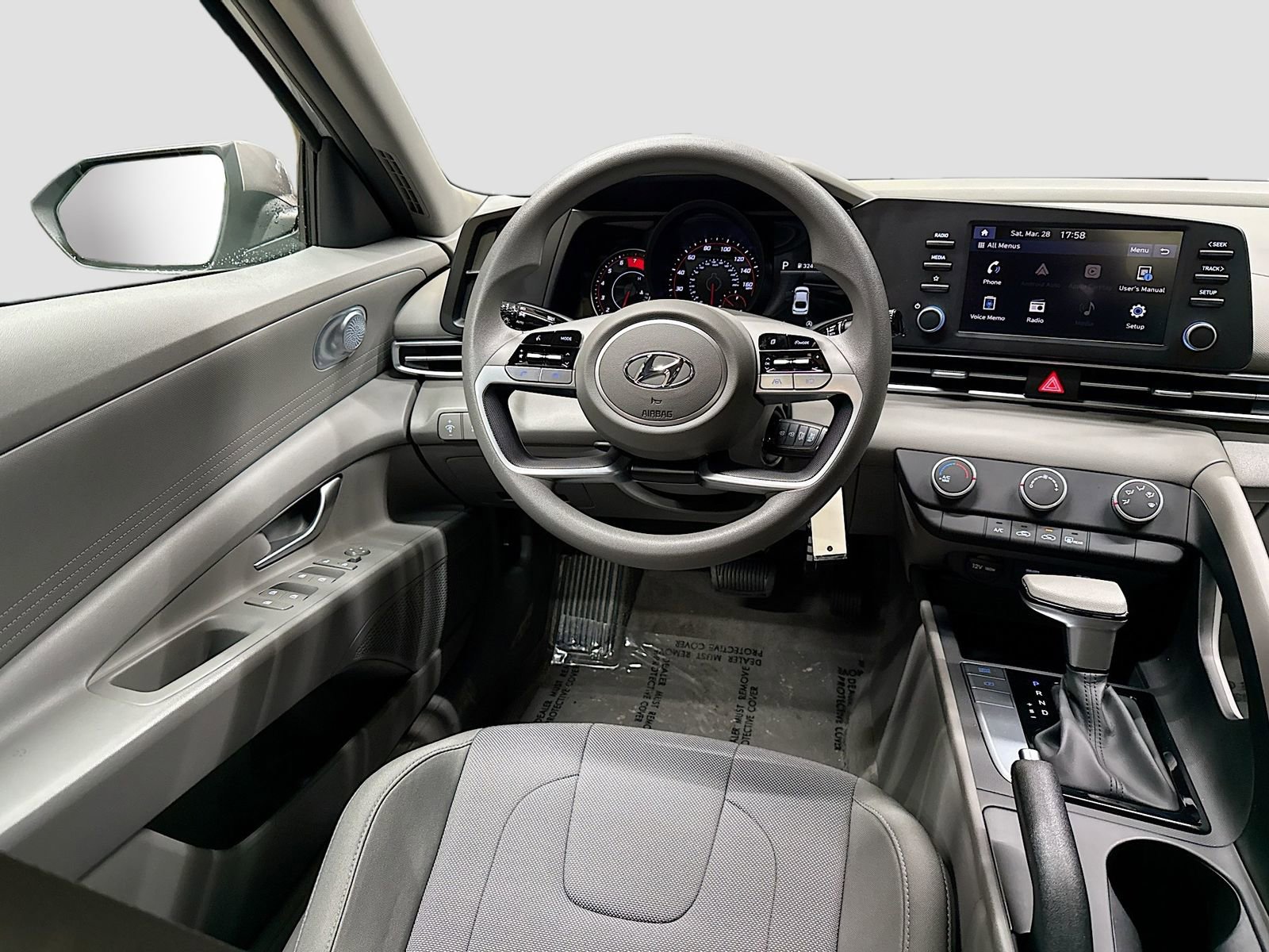 Used 2023 Hyundai Elantra SE image 24