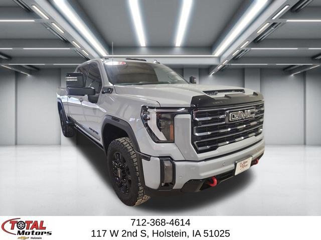 Used 2024 GMC Sierra 2500 AT4 w/ AT4 Premium Plus Package image 2