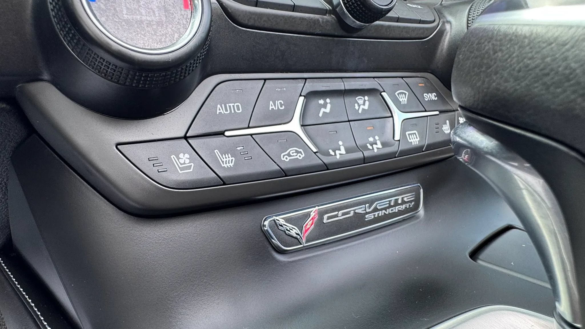 Used 2017 Chevrolet Corvette Stingray Coupe RWD image 19