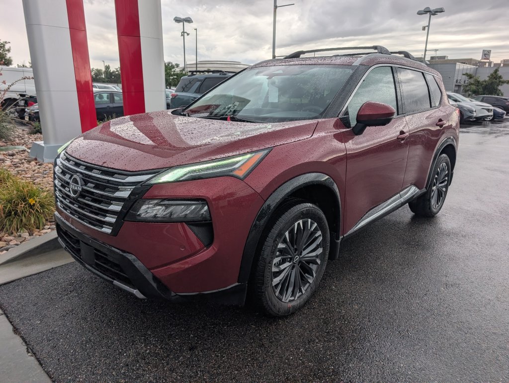 New 2026 Nissan Rogue Platinum AWD/4WD image 3