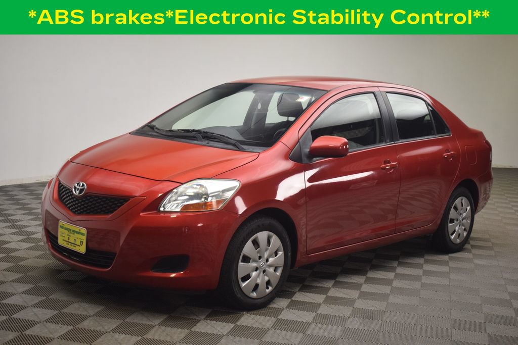 Used 2010 Toyota Yaris Sedan FWD video 2