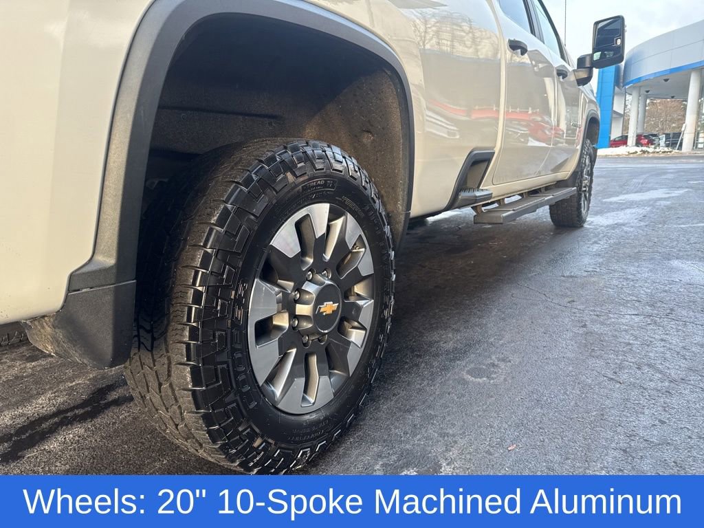Used 2021 Chevrolet Silverado 2500 Custom w/ Custom Value Package image 13