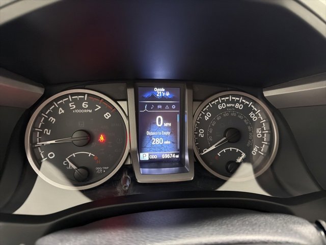 Used 2019 Toyota Tacoma SR5 image 16