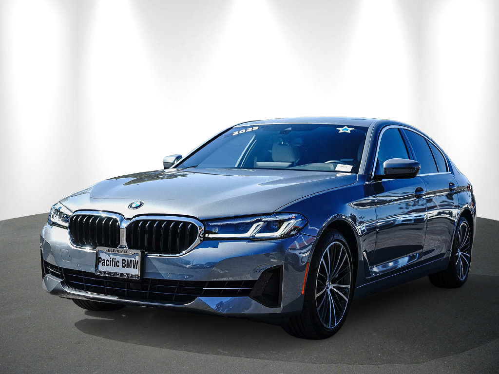 Certified 2023 BMW 540i w/ Convenience Package RWD image 3